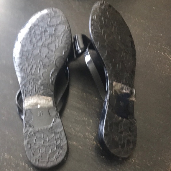 Sandals - Picture 2 of 3